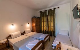 Olive Studios And Apartments